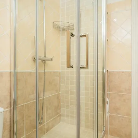 Apartment Studio Paradizo *